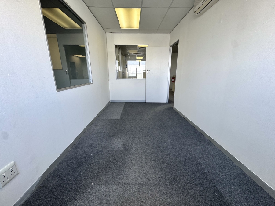 To Let commercial Property for Rent in Montague Gardens Western Cape